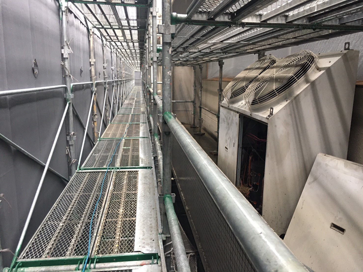 室外機の移動❗️重量物