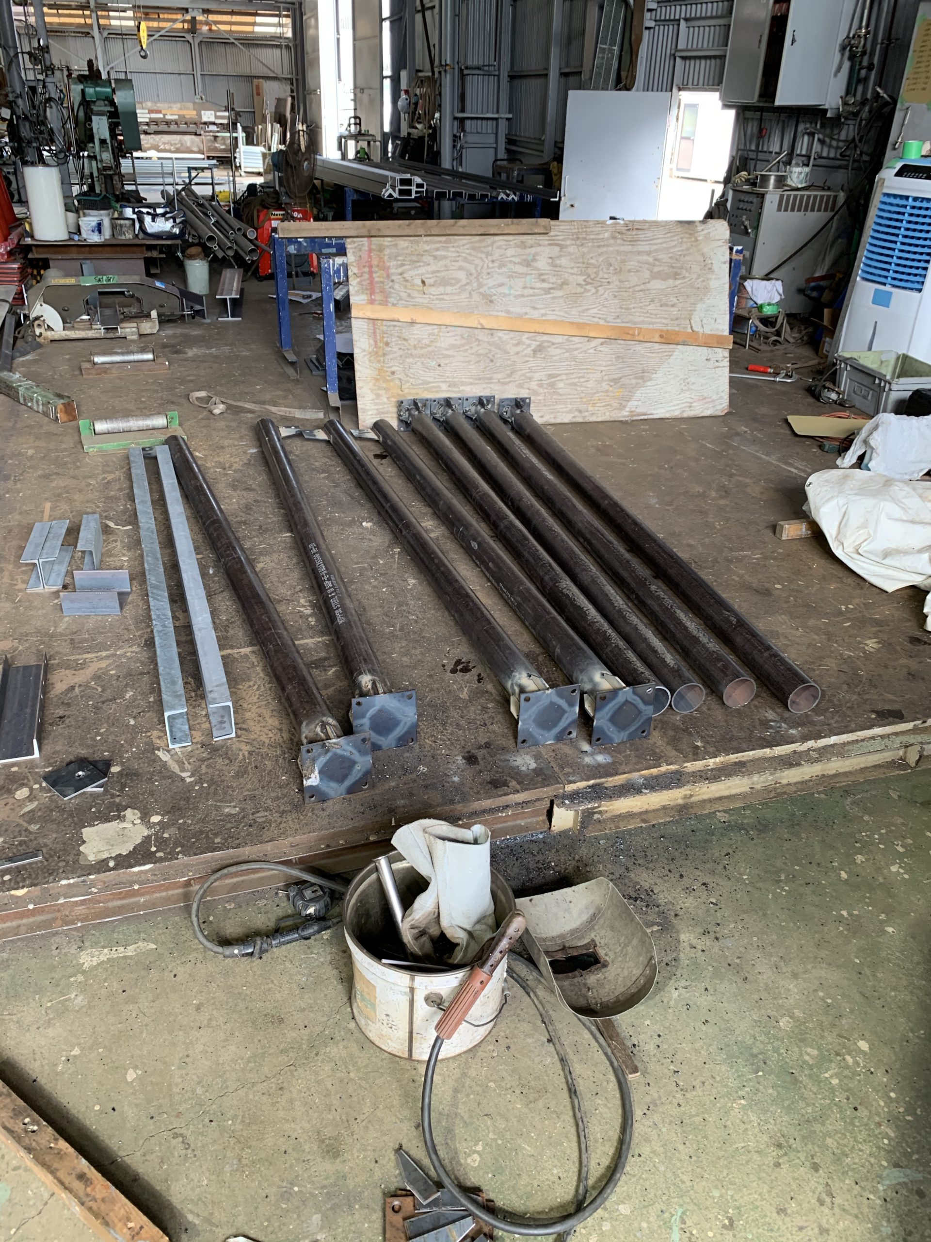 配管サポート製作