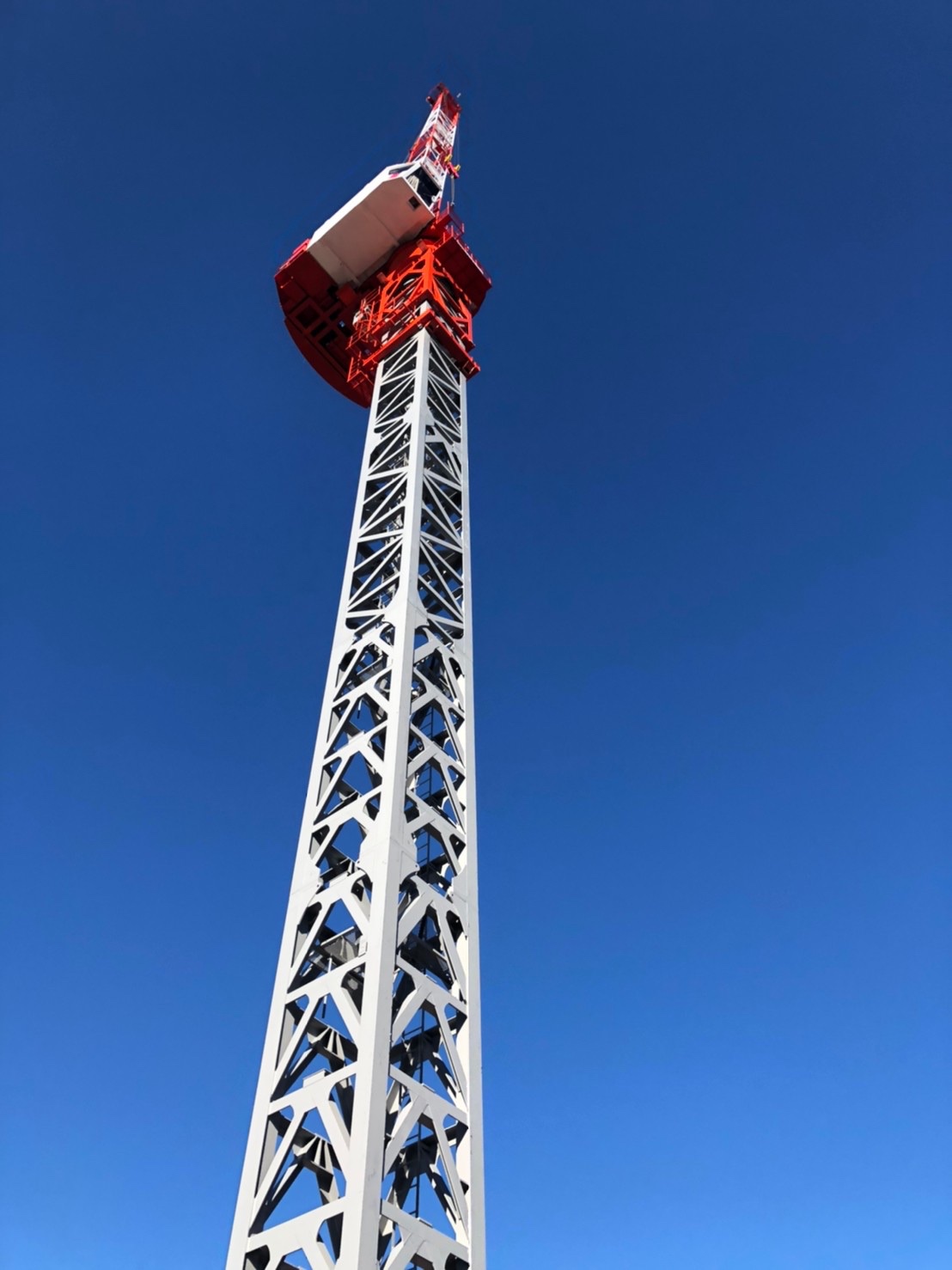 またまたタワークレーン組み立て