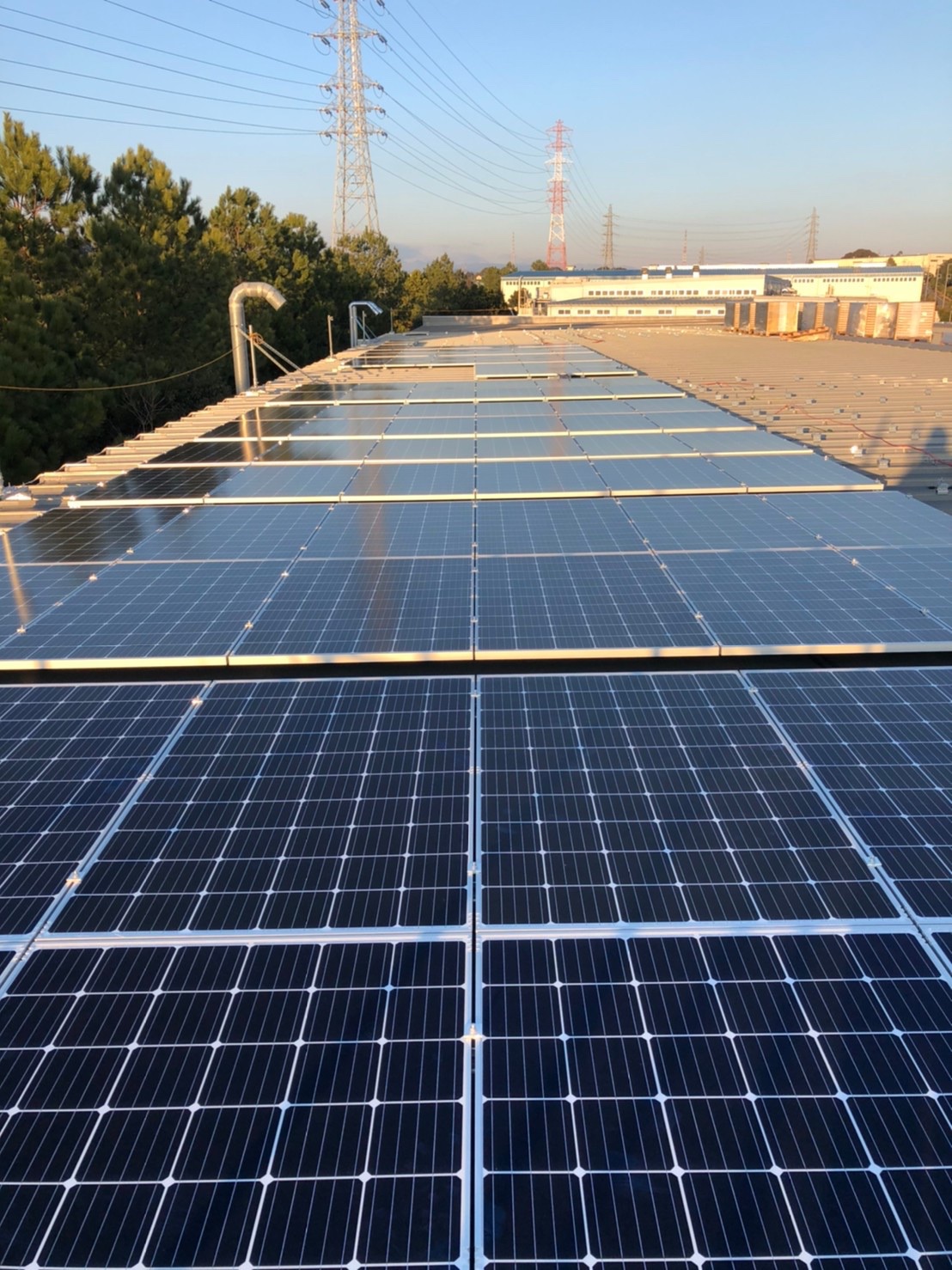 折半屋根太陽光☀️