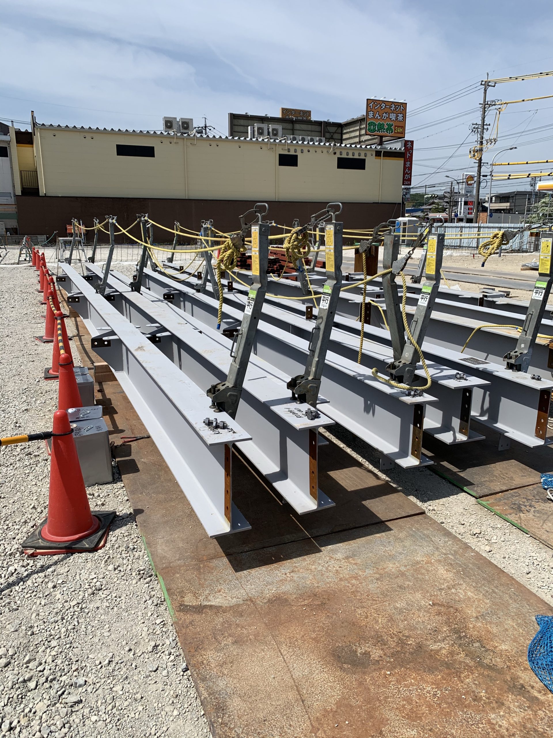 エディオン鉄骨建方