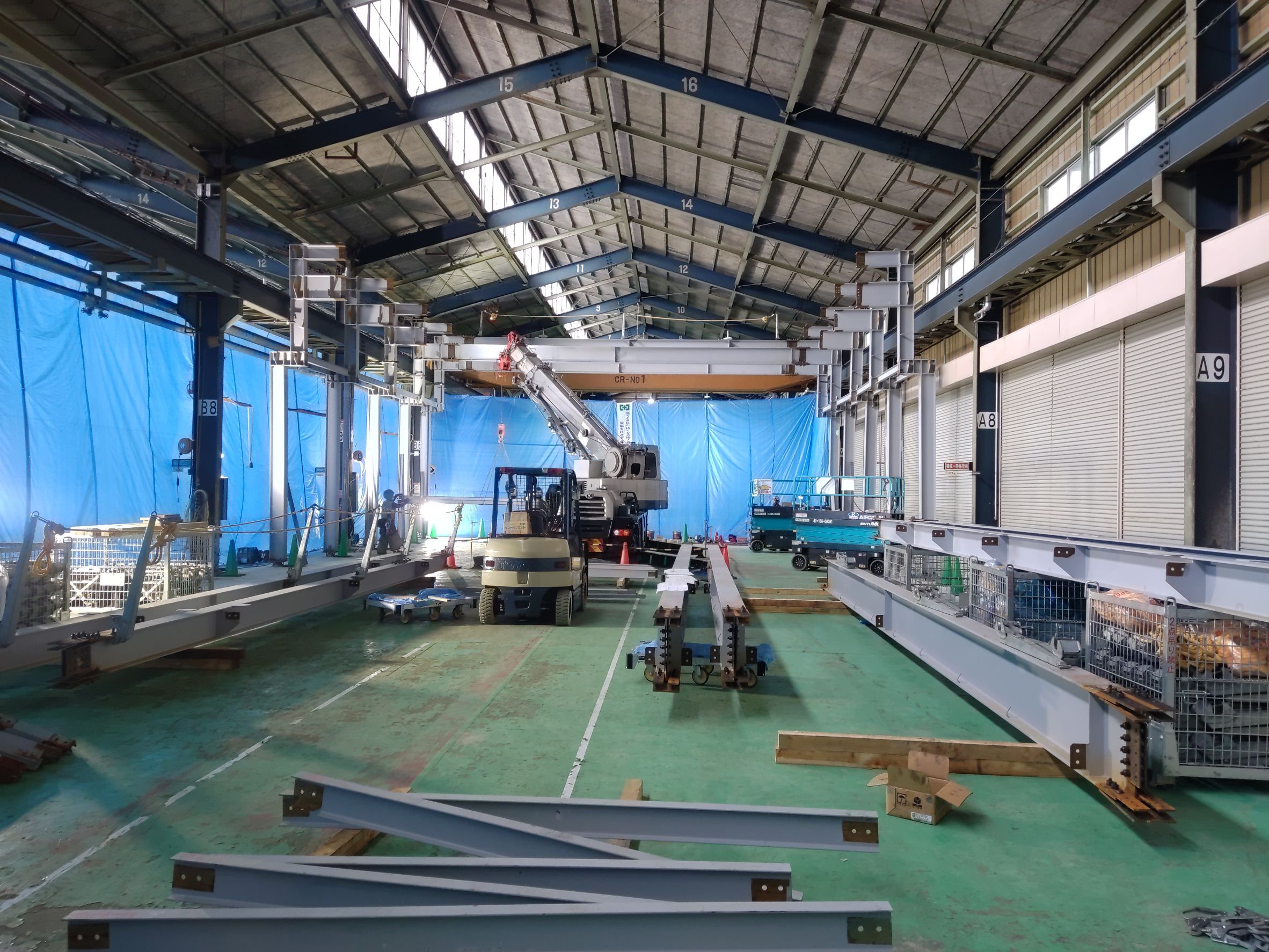 珍しい鉄骨建方