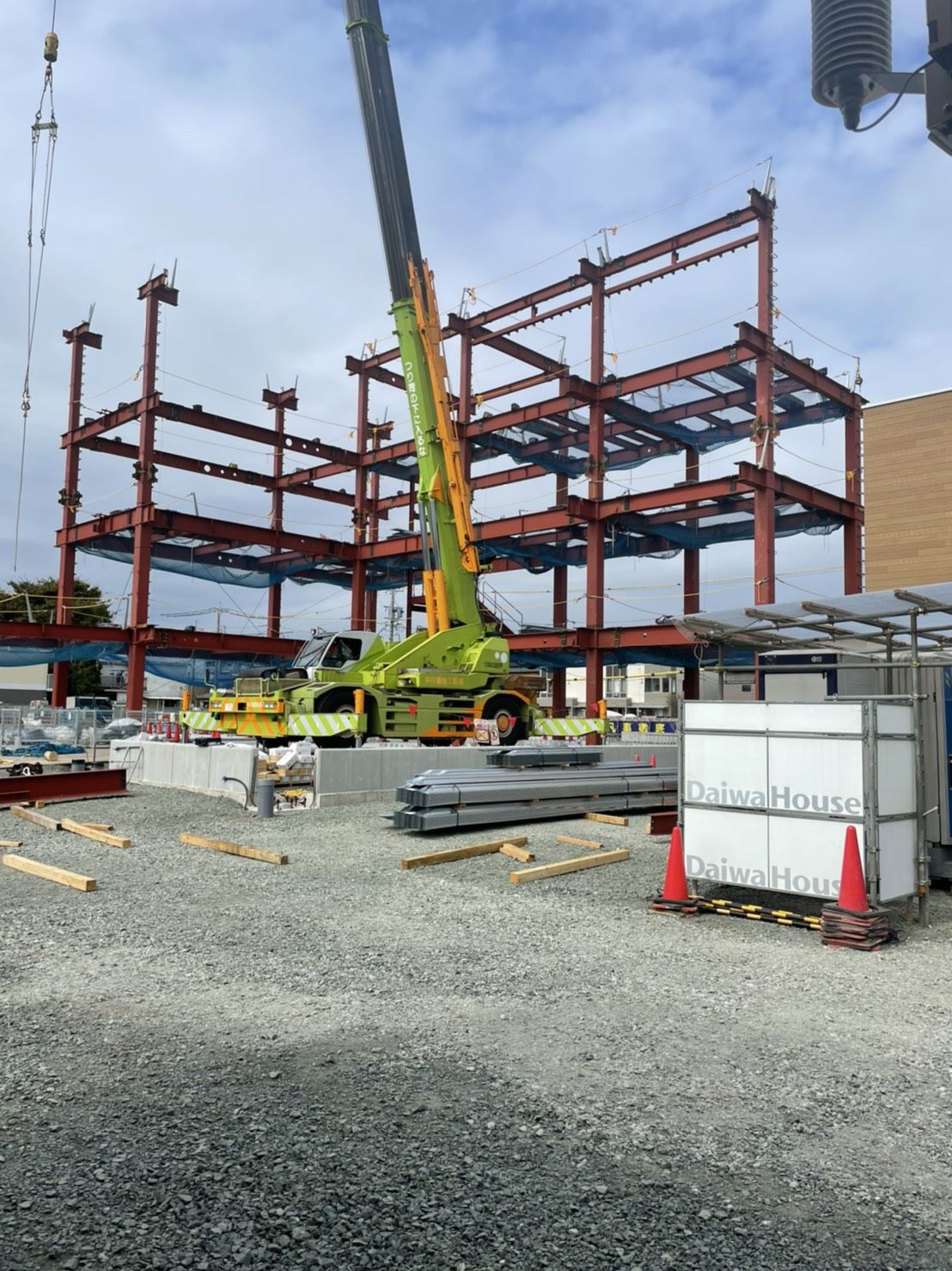 某病院の鉄骨建方