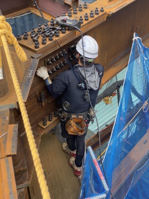 名駅4丁目本締め